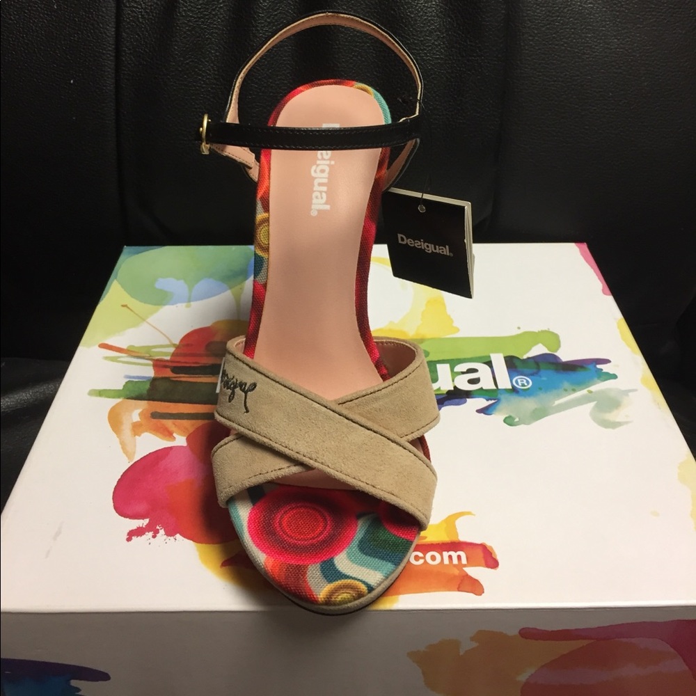 Desigual High Heel pump:New - Picture 4 of 7